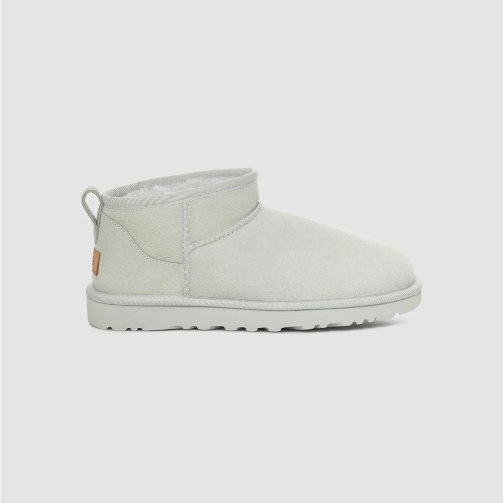 Classic Ultra Mini goose size 7